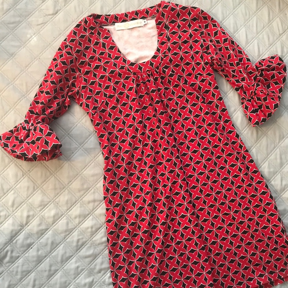 Tracy Negoshian size medium